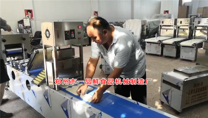 調(diào)試許昌客戶(hù)燴面機(jī)